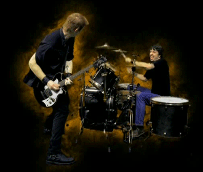 Queens Of The Stone Age – No One Knows