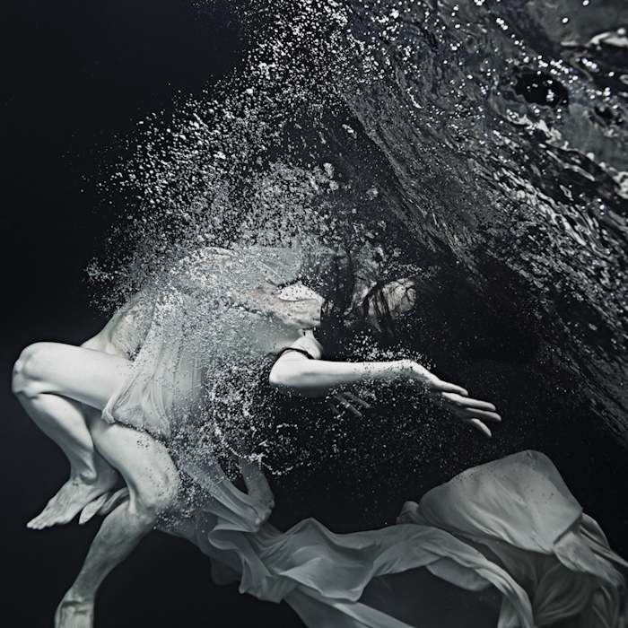 Elemental Photography of Tomohide Ikeya